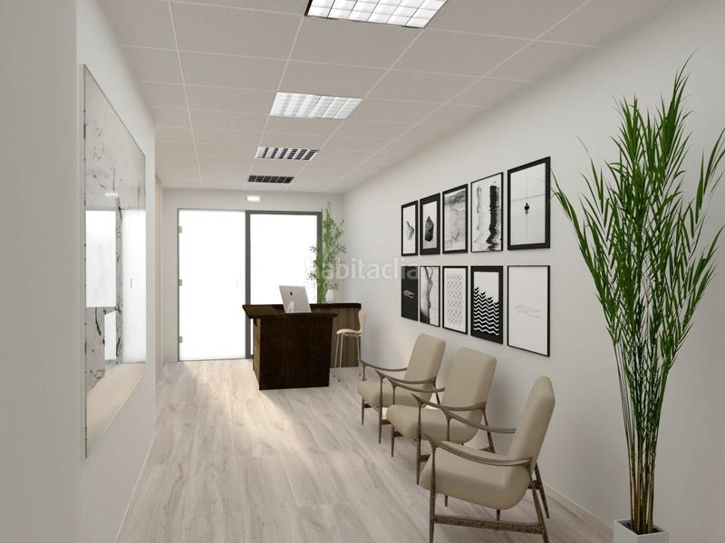 Foto f4a9e478-21e0-4295-a2d8-2f6e61fa1065. Local comercial a La Gavarra Cornellà de Llobregat