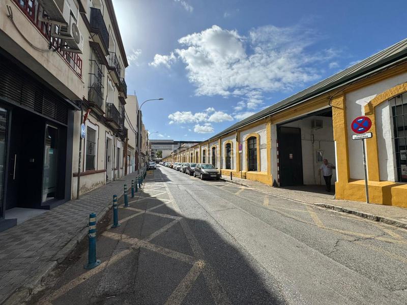 Foto 9140e5dd-847f-4bee-a7a0-3b2cbb2de31f. Piso  en venta en luis montoto santa justa en Sevilla