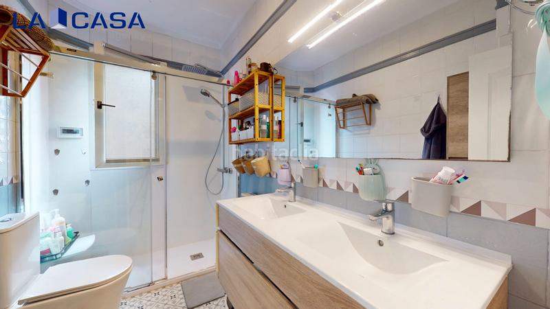 Foto 3bc3d839-1eca-40e5-ae51-102c30af40ca. Appartamento in Zurbaran Bilbao