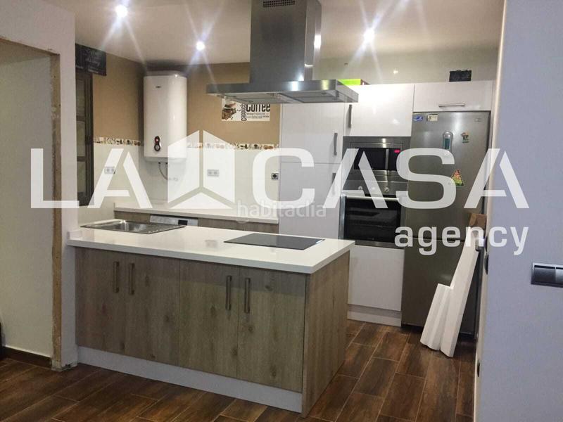 Foto dc121fce-eaa8-417c-bfc0-6a679cc64a4e. Flat in Centro - Doña Mercedes Dos Hermanas