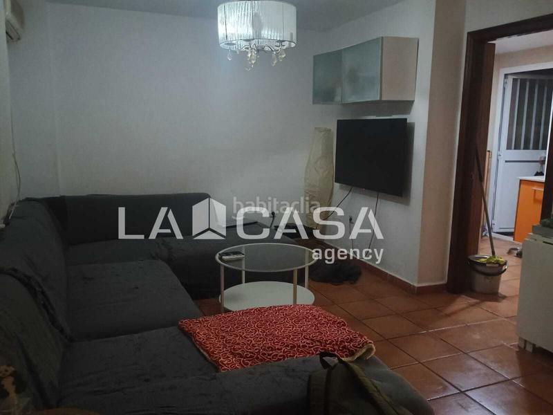 Foto 9a3d348b-9322-4f05-8f81-f8287882decd. Haus mit parking in El Rinconcillo Algeciras