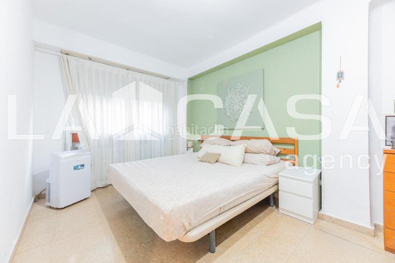 Foto 521e6c85-bcbd-47a5-ad96-203e40e88898. Flat in L´Illa Perduda Valencia