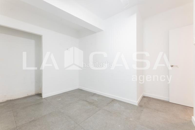 Foto d7a89ada-38e1-4f7d-8702-72a11f0f6564. Flat in Torrefiel Valencia