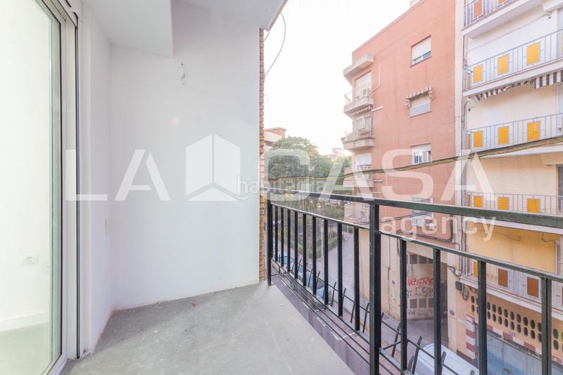 Foto fa74d6ba-c121-4ac5-b587-84a427d911fb. Flat in Torrefiel Valencia