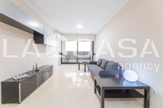 Etagenwohnung in Metro - Auditorio. Piso en venta en plaza luxemburg