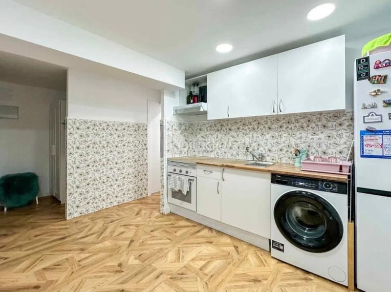 Foto 6acf84c3-fd63-4d1b-84ba-3bbde8b71287. Etagenwohnung mit heizung in Aluche Madrid