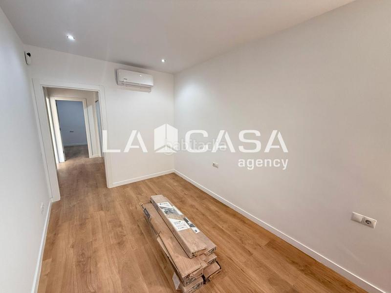 Foto 48848078-6c5d-4c73-a51e-e8b186875593. Erdgeschoss mit heizung in Canovelles