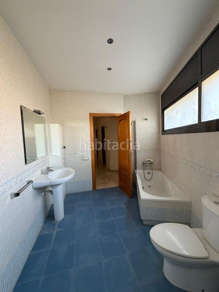 Foto 2f98acd9-4af2-4e19-a8c0-bf81b31ae0c6. Casa amb calefacció aparcament a Can Tintorer-Can Tries Gavà