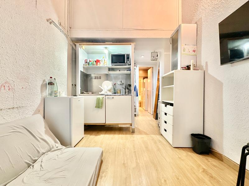 Foto 068bf5db-4de2-4dc2-90df-67ac702385d7. Erdgeschoss in Baix Guinardó Barcelona