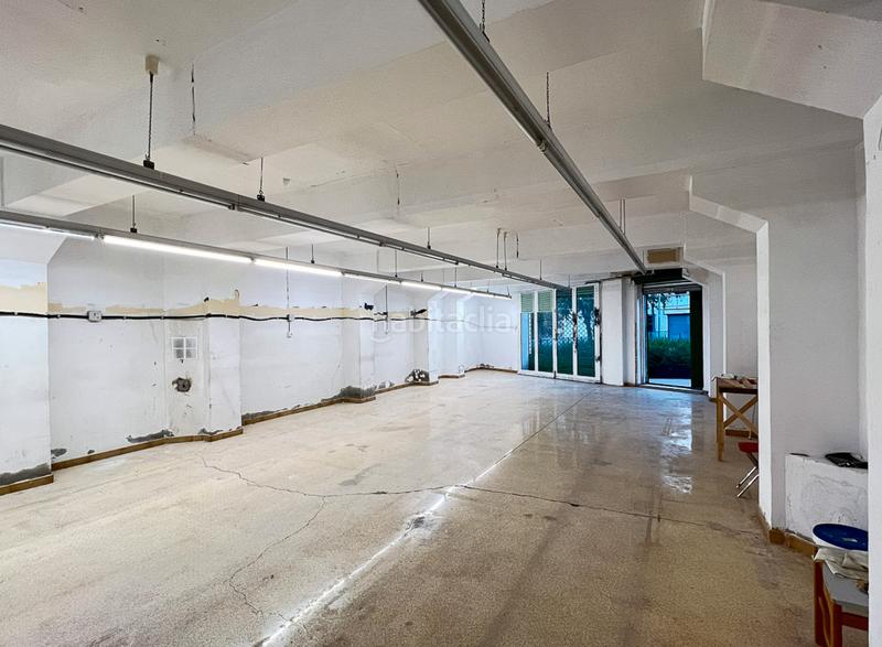 Foto 9ba3e8e0-6db0-4cf0-b98e-5ad81a6aec5c. Local comercial  calle florida de la, lhospitalet de llobregat en Hospitalet de Llobregat (L´)