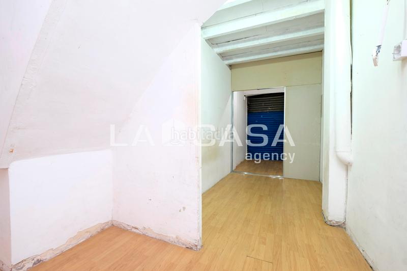Foto 0d016612-84b7-4fa5-88d1-4126931a6741. Local comercial a Vilapicina - Torre Llobeta Barcelona