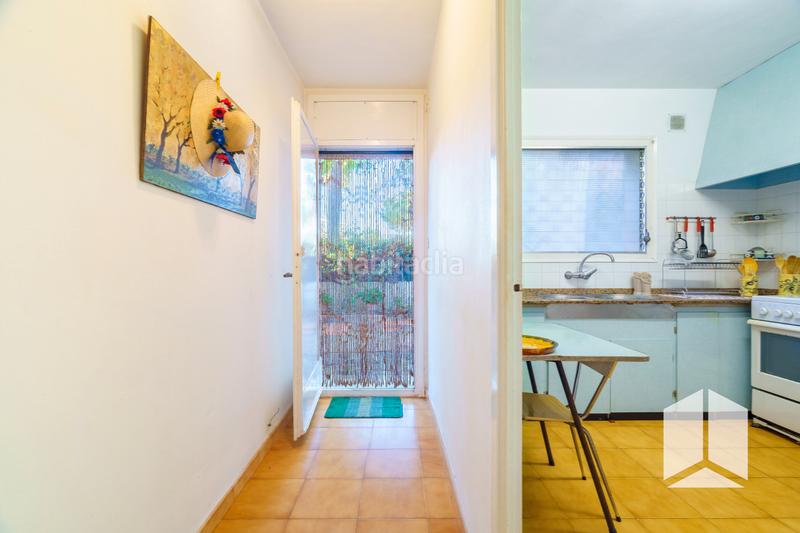 Foto 00f73c7f-e21a-44a7-9862-4abf96d86939. House with parking in Lluminetes Castelldefels