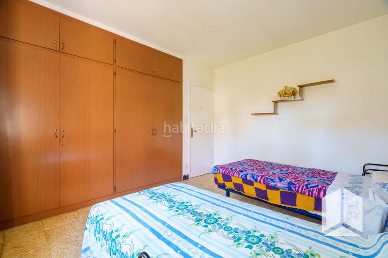 Foto 2b237ad6-7655-4115-9abe-3f3cb65d2442. House with parking in Lluminetes Castelldefels