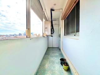 Etagenwohnung in Sant Josep. Piso calle sant eugeni de lhospitalet de llobregat