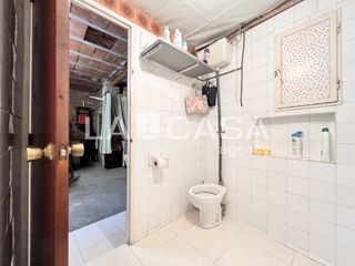 Local Comercial a La Salut. Local en badalona