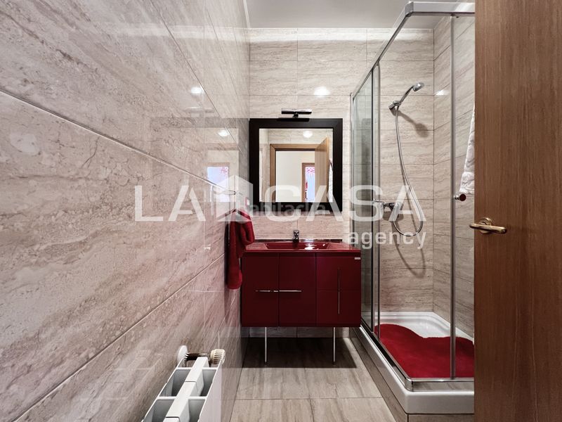 Foto 6a2dd55d-8865-4465-a358-8cc41876a8ba. Pis amb calefacció a La Salut Badalona