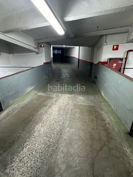 Foto 56eb8ce9-897f-4e8c-bec5-b060852b20d9. Aparcament cotxe a Alhóndiga Bilbao