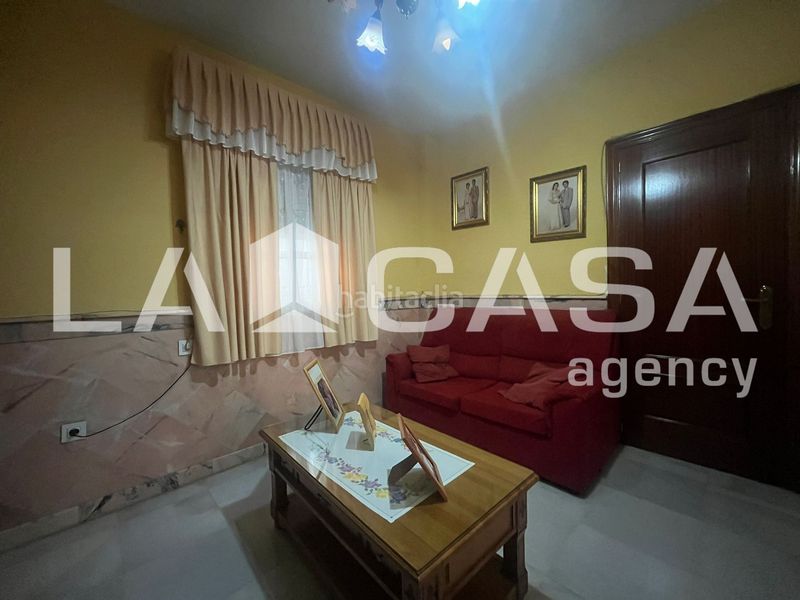 Foto 0f137a0e-18d1-4b88-8b58-a12355e8f8a1. Casa adossada amb calefacció aparcament a Vista Azul - Consolación Dos Hermanas