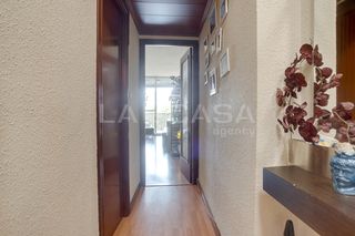 Pis a Besòs - Maresme. Piso 78 m con 3 dormitorios y garaje en bernat metge, barcelona