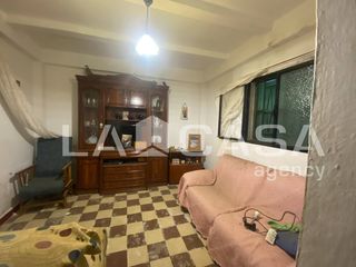 Haus in La Granja - La Colina - Los Pastores. Casa de 168 m con 4 dormitorios y garaje en los guijos, algecira