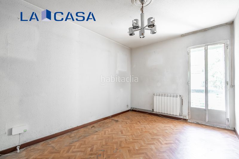 Foto f0ea1aeb-7395-4825-9e93-e04fd1afecb5. Pis amb calefacció a Los Cármenes Madrid