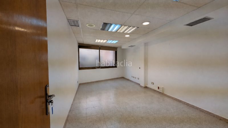 Foto efe48274-6f10-4a67-87b0-d8c007b1d358. Pis a La Gavarra Cornellà de Llobregat