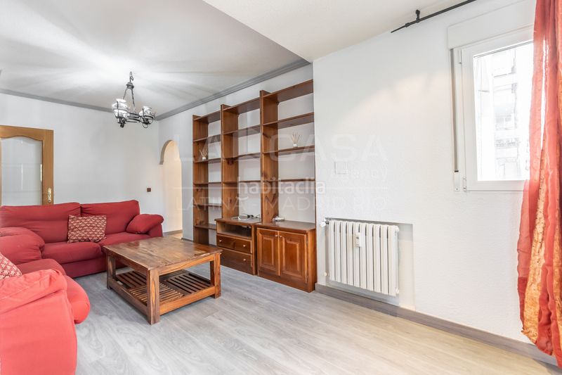 Foto 5f4c6cf9-49f6-4a16-b58e-74abe2556ef7. Pis amb calefacció a Lucero Madrid