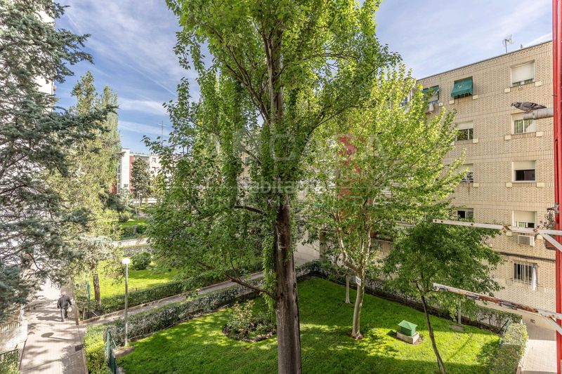 Foto 95131701-c071-4165-88af-309c8d40e20b. Pis amb calefacció a Lucero Madrid