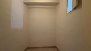 Casa in El Camp de l´Arpa del Clot. Casa de 90 m con 3 dormitorios y terraza en barcelona