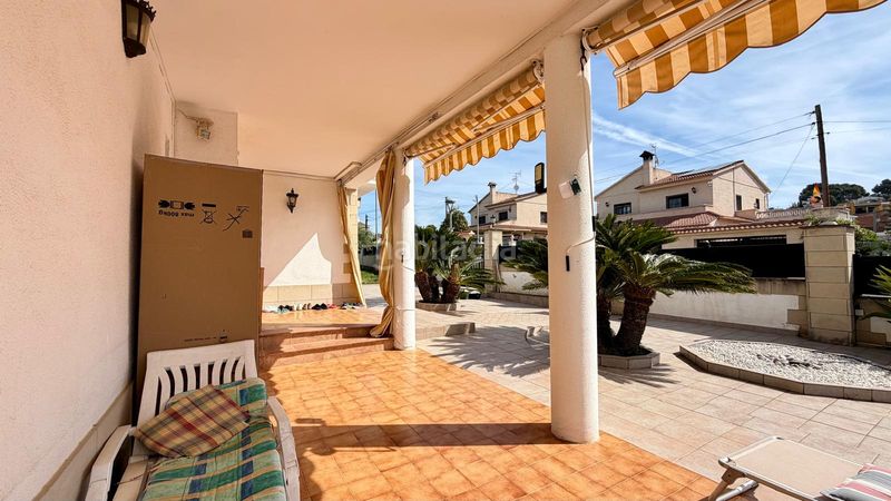 Foto f4383e65-ffa0-4580-aff4-f3892257d5dc. Maison dans Cunit residencial Cunit