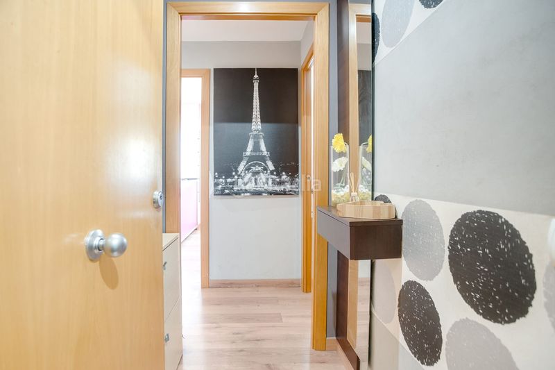 Foto a9af74e2-af61-40b4-b687-e5be8a1e04b0. Pis amb calefacció aparcament a Sant Joan Baptista Sant Adrià de Besòs