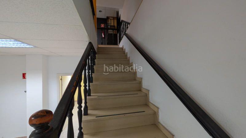 Foto 0270d9b2-587f-4e40-86fd-377ac6344852. Dúplex a La Gavarra Cornellà de Llobregat