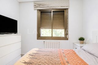 Pis  Doctor alexander fleming. Piso de 63 m con 3 habitaciones y ascensor en sant adrià de besò