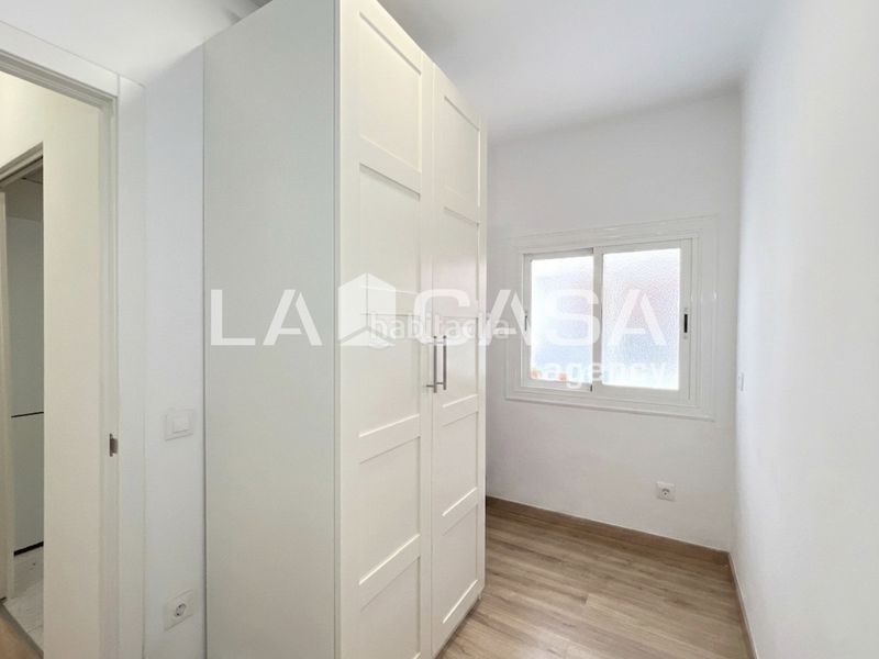 Foto a0626193-6275-4749-bbb8-01ce977afe8e. Pis a Prosperitat Barcelona