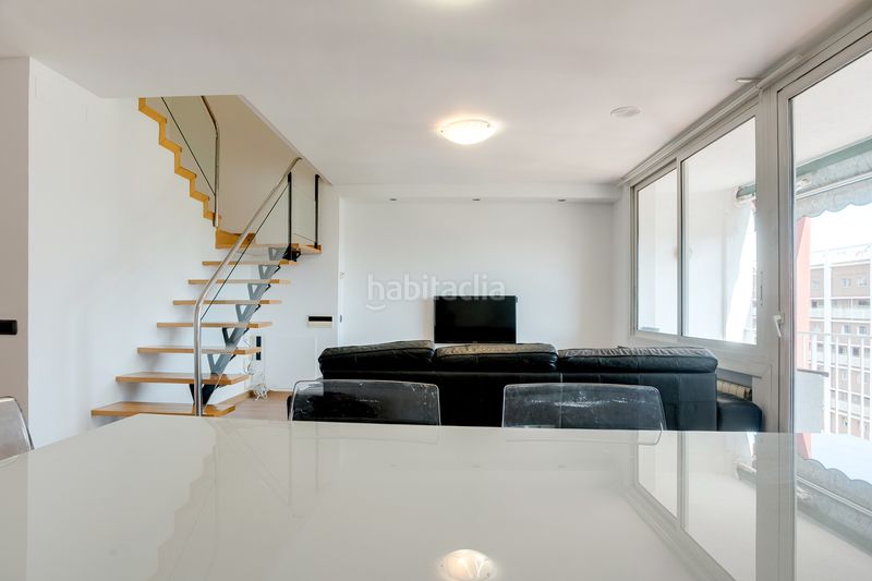 Foto 091376b7-b619-49ae-8dfb-2b982c5df586. Duplex con riscaldamento in La Verneda - La Pau Barcelona