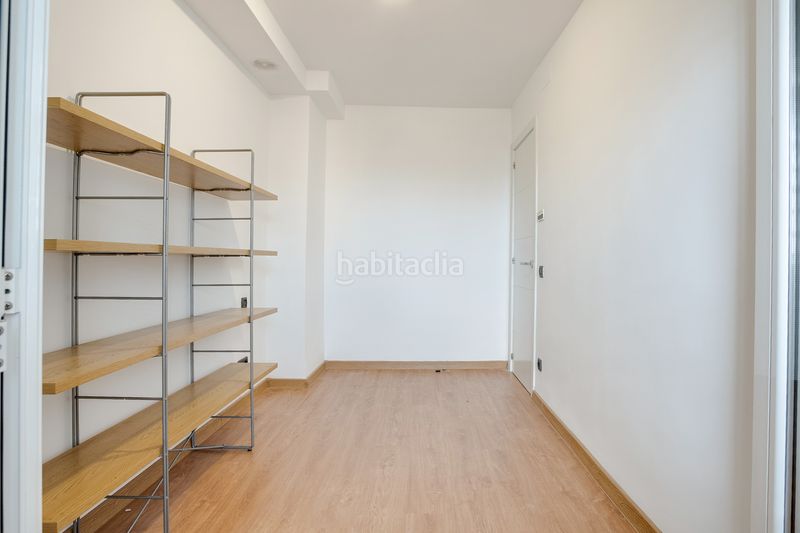 Foto 0dbd2877-2949-41e5-a7eb-ecefa94c6ea5. Duplex con riscaldamento in La Verneda - La Pau Barcelona