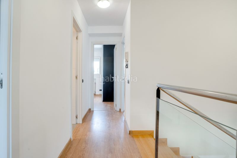 Foto 44f71091-5ee8-43db-8842-c0a67c96385d. Duplex con riscaldamento in La Verneda - La Pau Barcelona