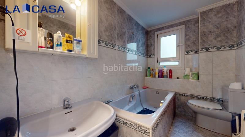 Foto fa24c9cf-f33c-4fa9-baa9-a75789756fc3. Pis amb calefacció a Zorrotza Bilbao