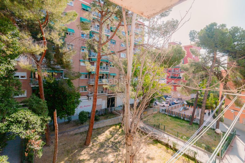 Foto aabe3378-ba9c-4962-b09d-4a6069aac1b5. Pis amb calefacció a Comillas Madrid