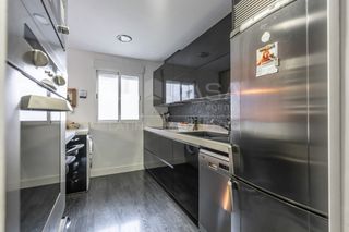 Flat in Torres de la Alameda. Piso de 121 m con 2 dormitorios y garaje en cruz verde, torres d