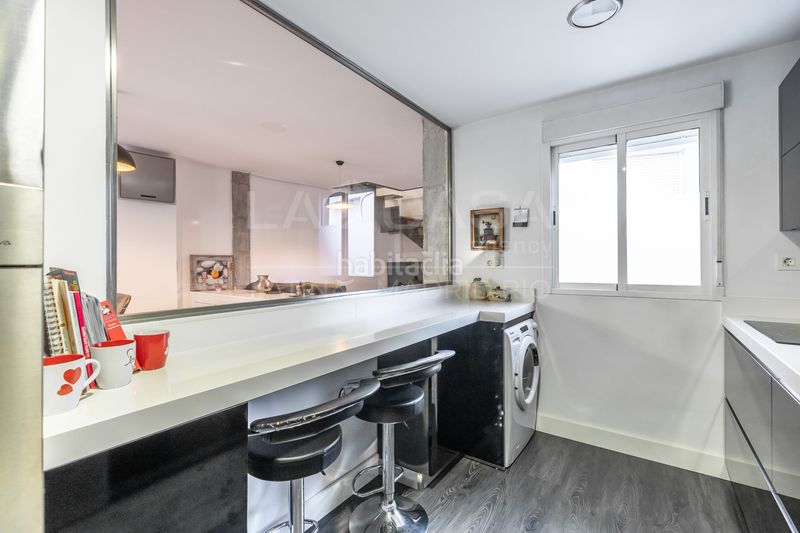 Foto 2879d86f-3eeb-4edf-9e98-35593dc3e21e. Pis amb calefacció aparcament a Torres de la Alameda