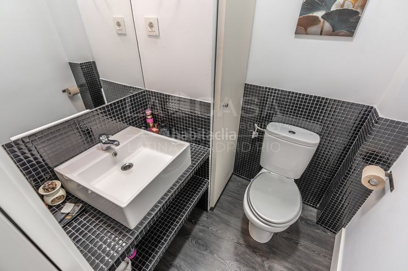 Foto 7b22f30b-f81d-40ca-9275-18b7958db6c8. Pis amb calefacció aparcament a Torres de la Alameda