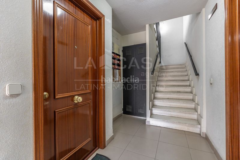 Foto 80a5065f-0d2d-49d8-ba4e-6f3301e86cd3. Pis amb calefacció aparcament a Torres de la Alameda