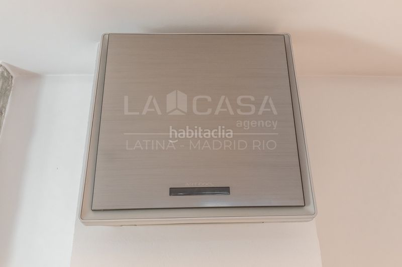 Foto dd4f0a9b-6ae2-42b8-b2eb-3b180c102f25. Pis amb calefacció aparcament a Torres de la Alameda