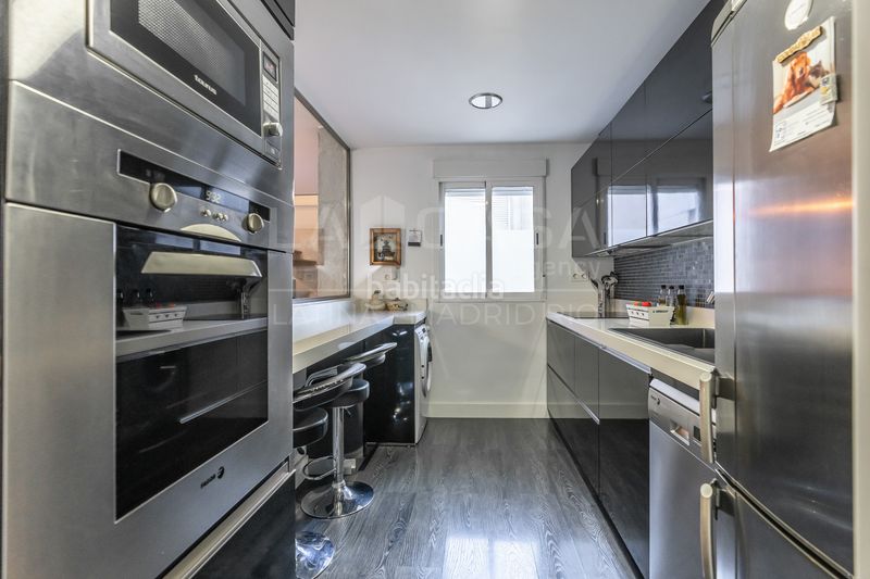 Foto e8022001-ef81-4ffe-880b-add46a3522a1. Pis amb calefacció aparcament a Torres de la Alameda