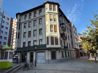 Etagenwohnung  Retuerto kalea. Inmozorroza barakaldo sl, 2024 vende fenomenal piso en retuerto.
