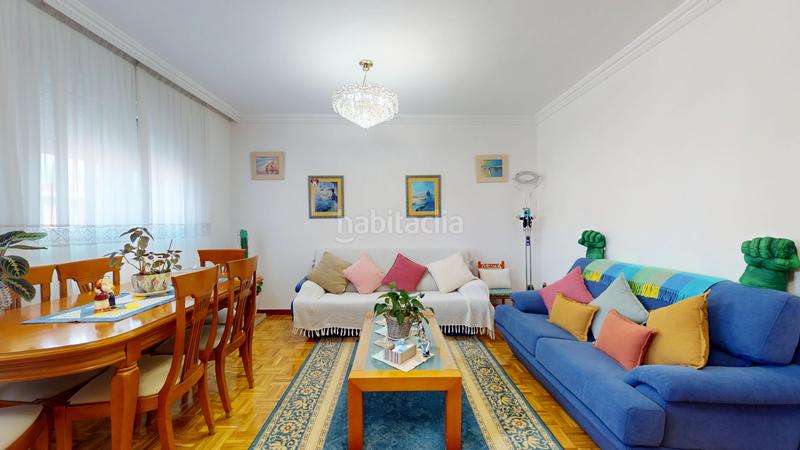 Foto d5b59fd5-8599-4e25-a4bf-dd9265ea511f. Pis amb calefacció aparcament a Zorrotza Bilbao