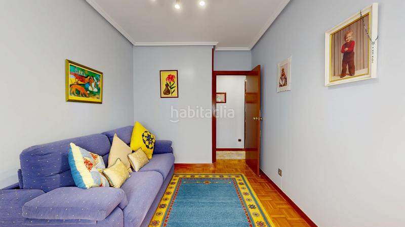 Foto fa6aa9e7-db28-4b87-88a0-748834d8dbeb. Pis amb calefacció aparcament a Zorrotza Bilbao