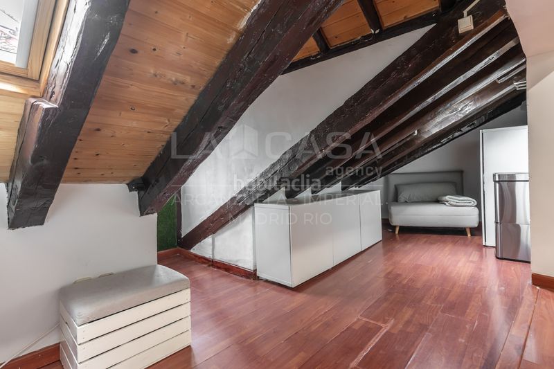 Foto 8878b36c-89b9-4e69-8a62-ff3938f90616. Flat with heating in Palacio Madrid