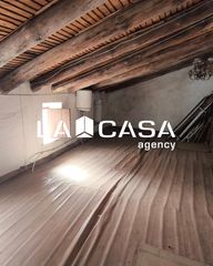 Flat in Ronquillo (El). Chalet pareado de 224 m con 4 dormitorios y jardín privado en el
